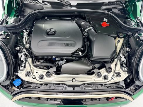 Certified 2025 MINI Cooper S FWD image 28