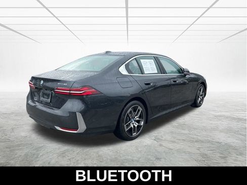 Used 2024 BMW i5 eDrive40i RWD image 5