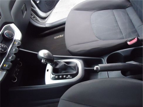 Used 2016 Kia Rio LX image 21