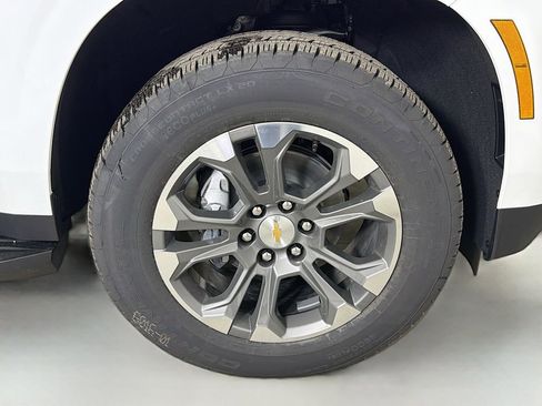 New 2026 Chevrolet Suburban LS w/ Max Trailering Package image 27