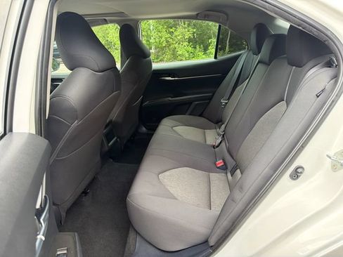 Used 2024 Toyota Camry LE w/ Convenience Package FWD image 17