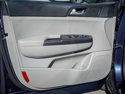 Used 2022 Kia Sportage LX image 25