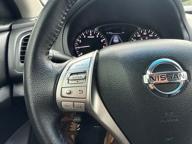 Used 2014 Nissan Altima 2.5 SV FWD image 23