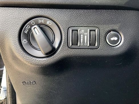 Used 2022 Dodge Charger Scat Pack RWD image 33