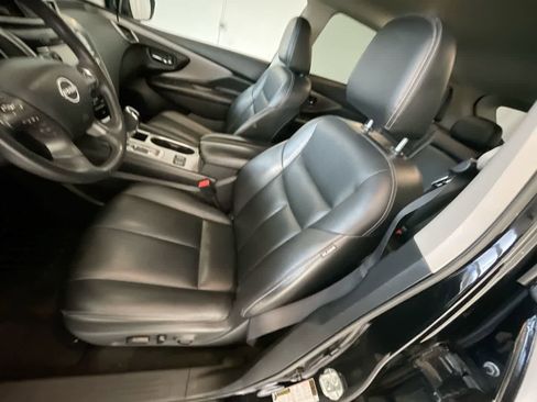 Used 2023 Nissan Murano SV image 11