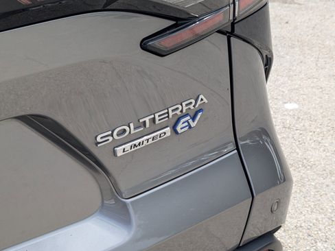 Used 2023 Subaru Solterra AWD image 17