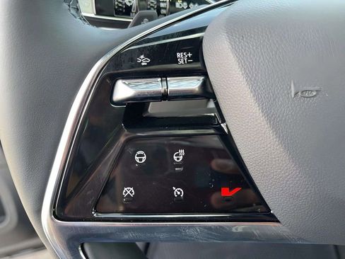 New 2025 Cadillac Escalade IQ Luxury 1 image 25