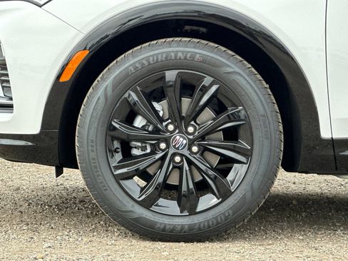 New 2026 Buick Envista Sport Touring w/ Convenience I Package FWD image 25