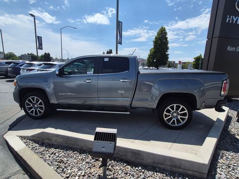 Used 2022 GMC Canyon Denali AWD/4WD image 9
