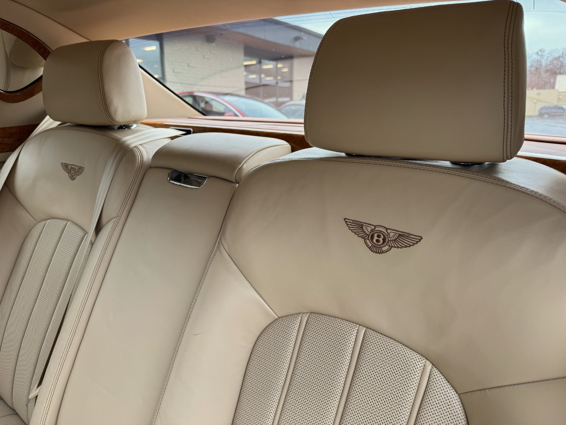 Used 2013 Bentley Mulsanne RWD image 27