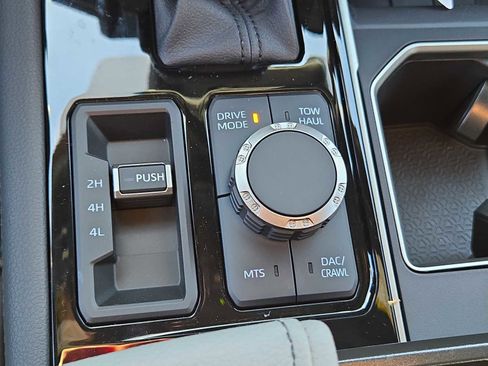 New 2026 Toyota Tundra Limited AWD/4WD image 24