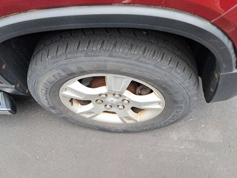 Used 2010 GMC Acadia SLE FWD image 9