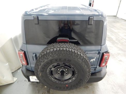 New 2025 Ford Bronco Outer Banks w/ Sasquatch Package image 4