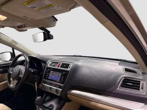 Used 2017 Subaru Legacy 2.5i Premium image 27