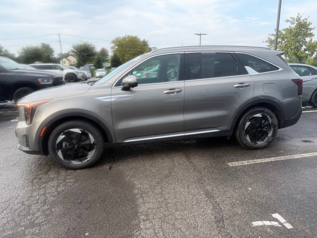 Used 2025 Kia Sorento SX Prestige AWD/4WD image 1