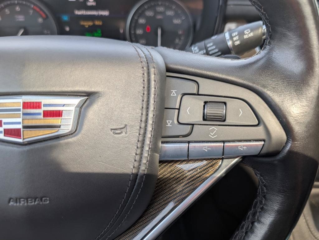 Used 2021 Cadillac XT6 Premium Luxury w/ Platinum Package FWD image 26
