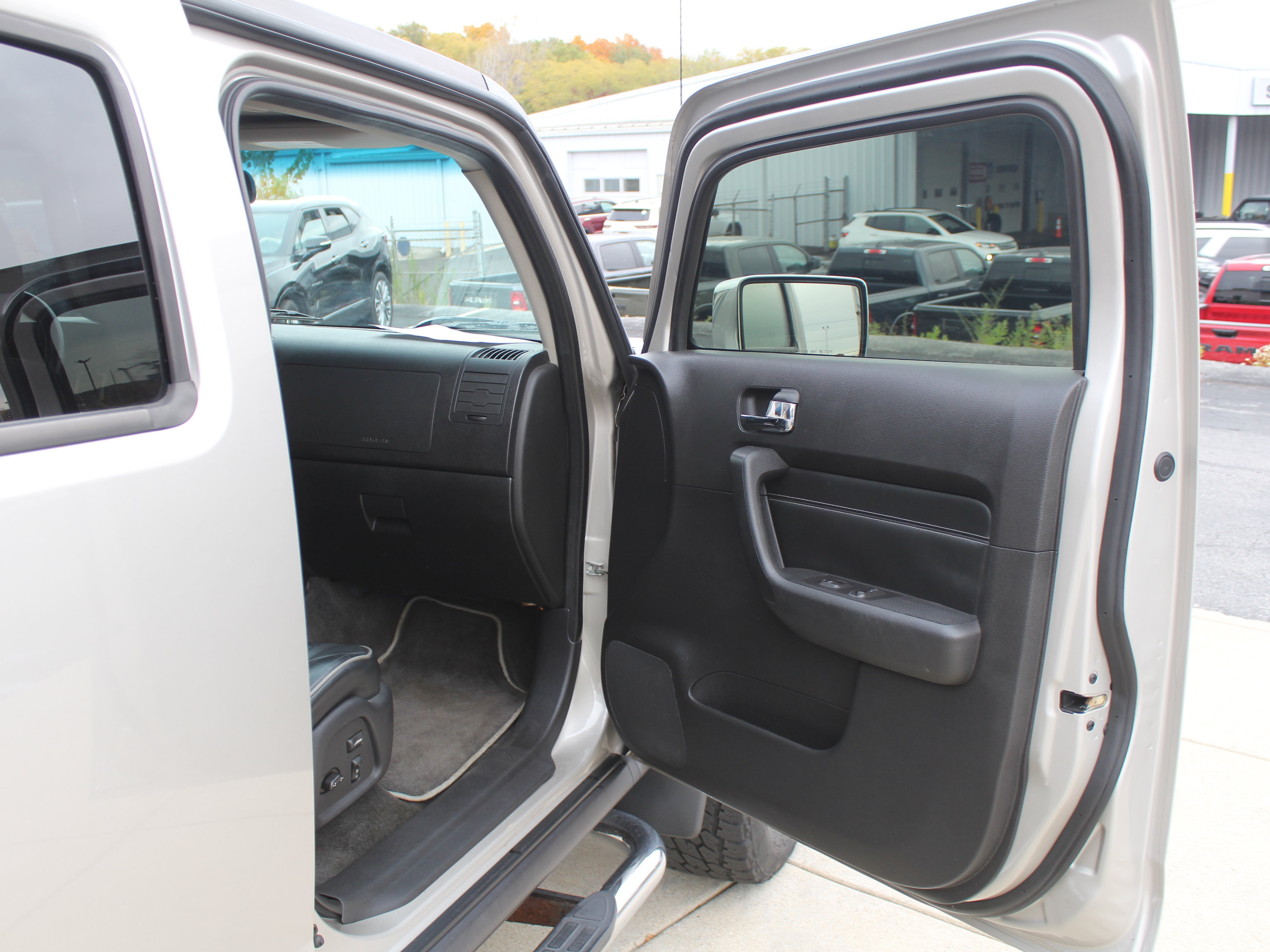 Used 2007 HUMMER H3 AWD/4WD image 26