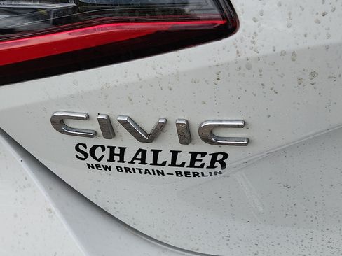Used 2023 Honda Civic Sport image 29