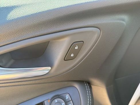 New 2026 Buick Encore GX Preferred image 11