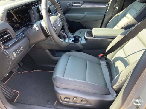 New 2026 GMC Terrain AT4 image 17