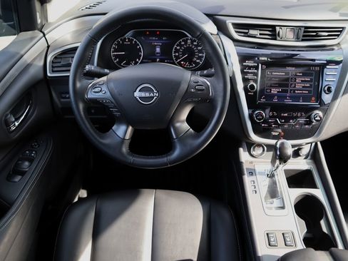 Used 2024 Nissan Murano SV w/ SV Midnight Edition Package image 11