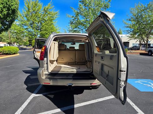 Used 2004 Lexus GX 470 AWD/4WD image 29