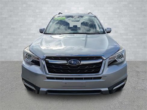 Used 2017 Subaru Forester 2.5i Touring image 3