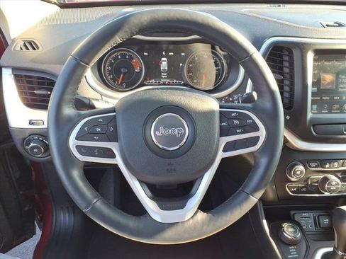 Used 2017 Jeep Cherokee Limited w/ Trailer Tow Group image 19