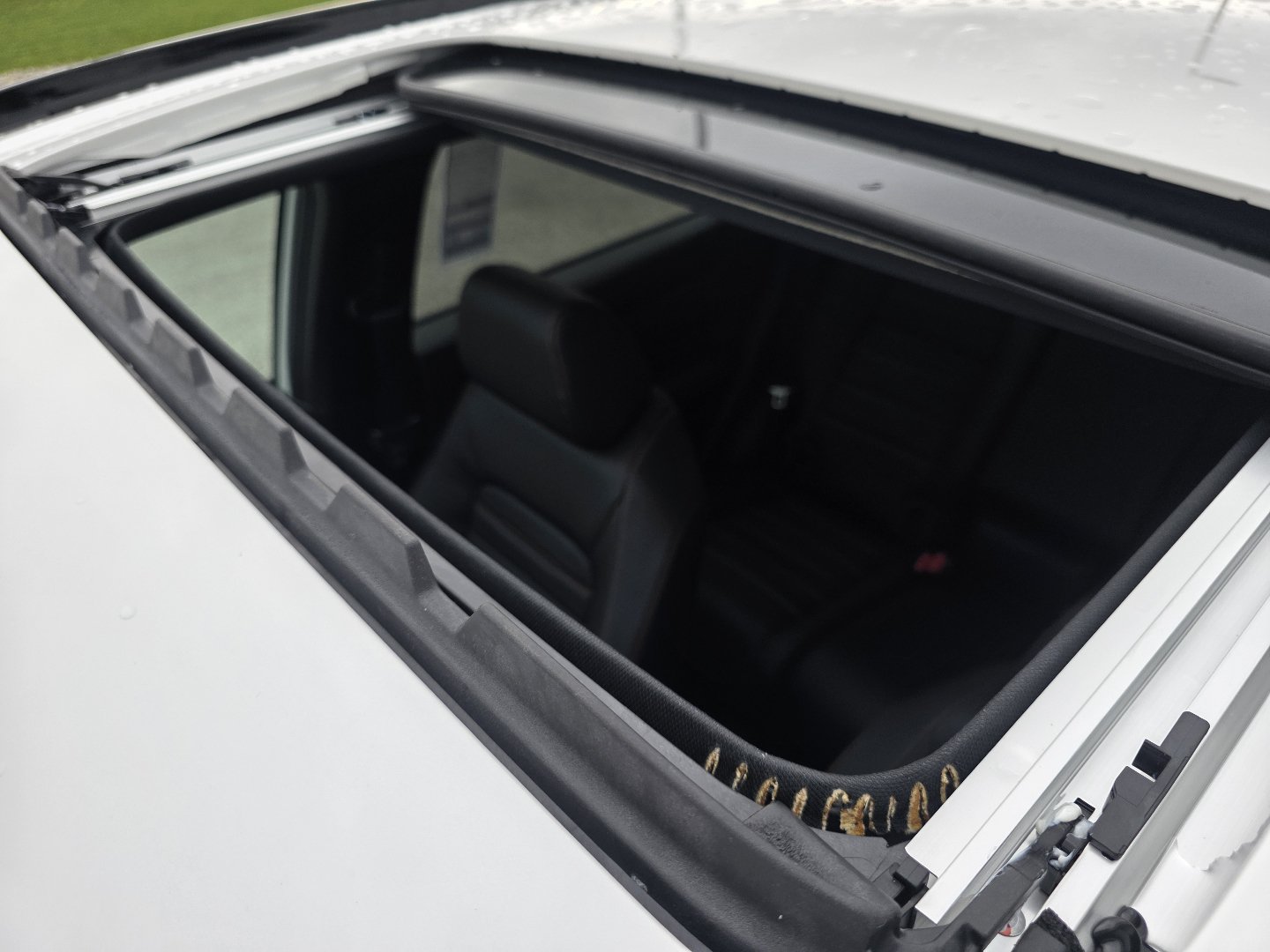 New 2027 Honda CR-V Sport-L image 3