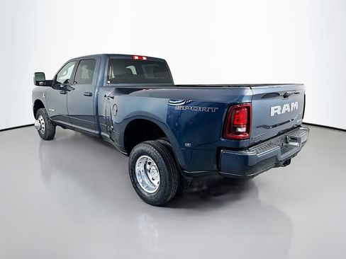 New 2026 RAM 3500 Big Horn AWD/4WD image 5