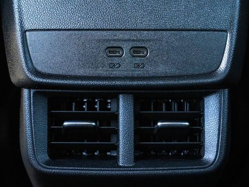 New 2026 Chevrolet Equinox LT image 30