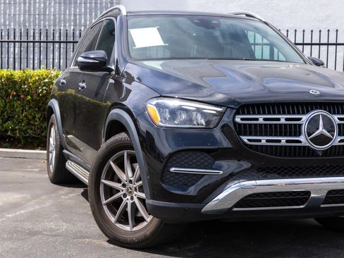 Used 2024 Mercedes-Benz GLE 350 4MATIC image 11