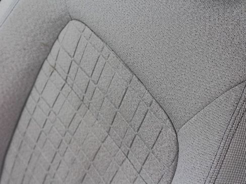 Certified 2024 Honda HR-V LX image 25