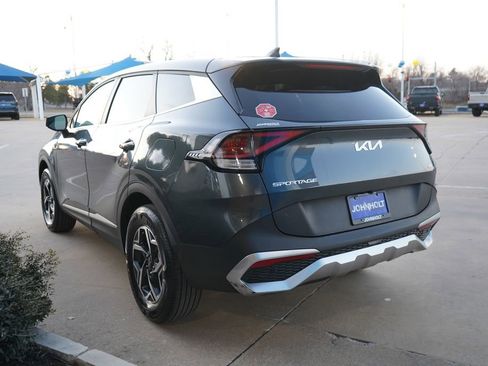 Used 2024 Kia Sportage LX image 10