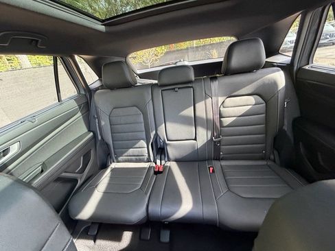New 2026 Volkswagen Atlas Cross Sport SEL R-Line AWD/4WD image 37