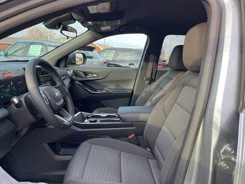 New 2026 Chevrolet Equinox LT image 11