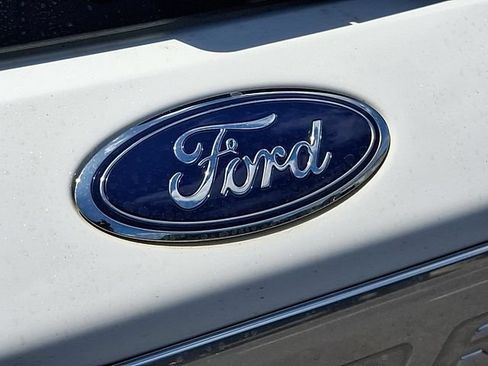 Used 2020 Ford Explorer Platinum w/ Premium Technology Package AWD/4WD image 26