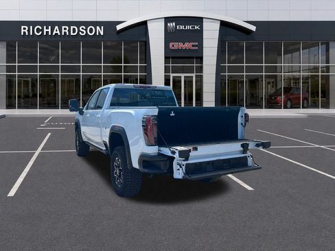 Used 2025 GMC Sierra 2500 AT4X w/ Snow Plow Prep/Camper Package AWD/4WD image 14