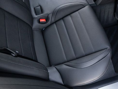 New 2026 Porsche Panamera 4 image 38