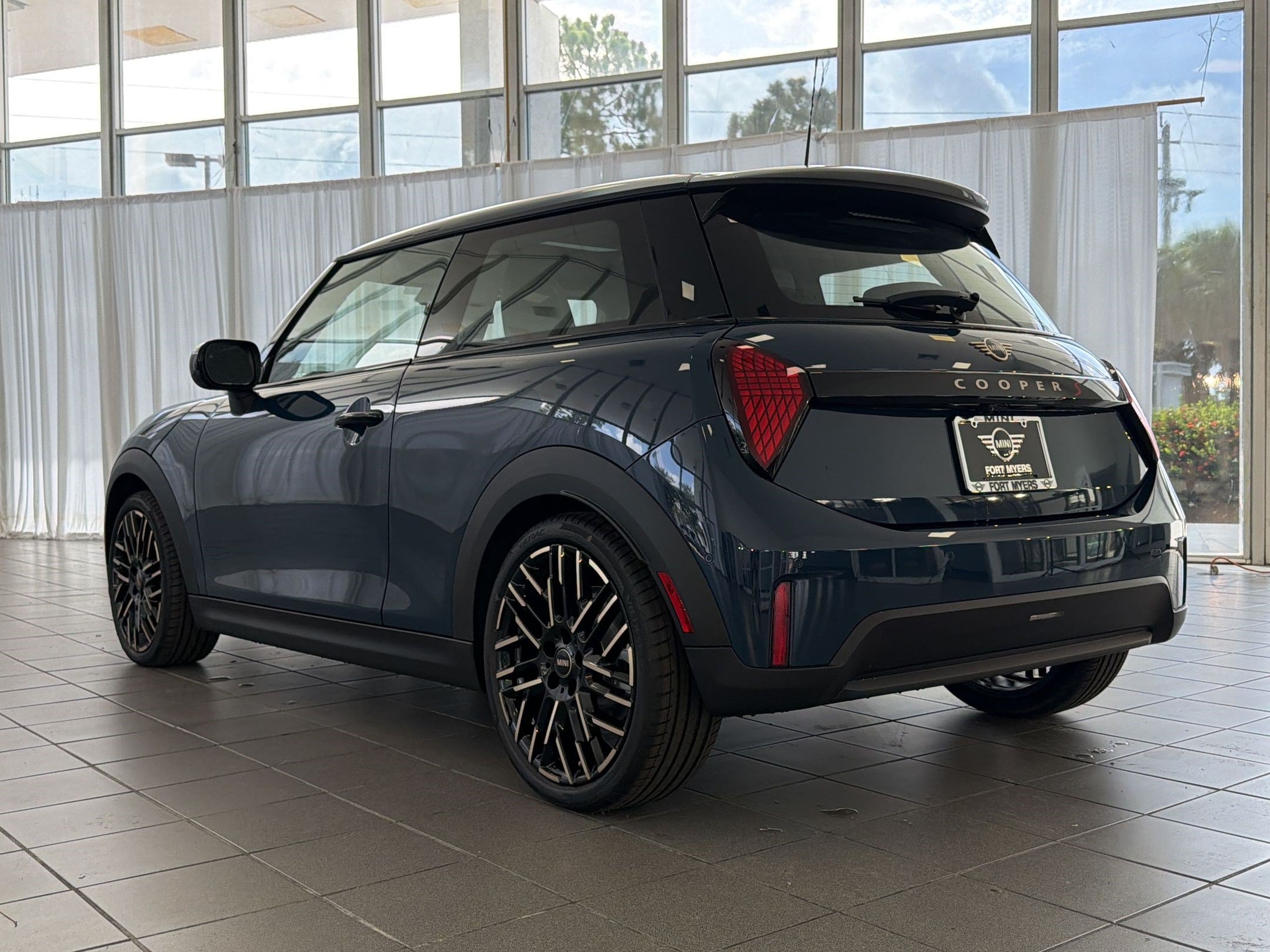 New 2026 MINI Cooper S FWD image 3