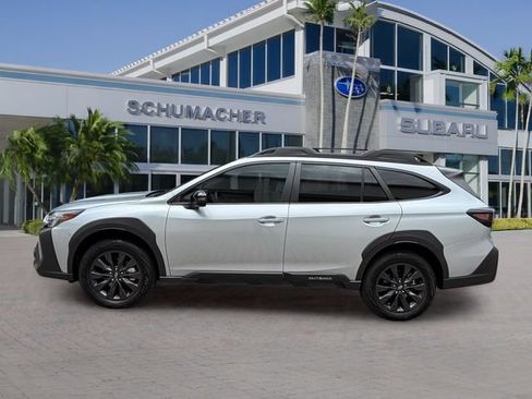 Certified 2025 Subaru Outback Onyx Edition AWD/4WD image 4