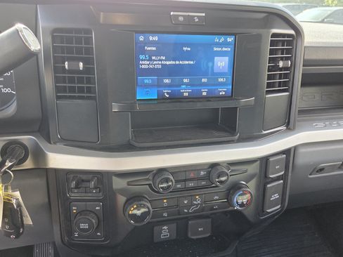 Used 2025 Ford F250 XL w/ FX4 Off-Road Package AWD/4WD image 22