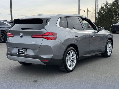 Used 2025 BMW X3 xDrive30i w/ Premium Package image 13