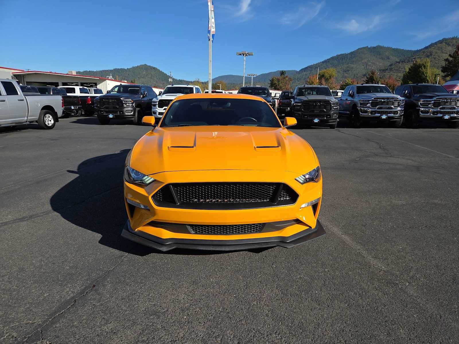 Used 2019 Ford Mustang GT Premium w/ GT Performance Package RWD image 14