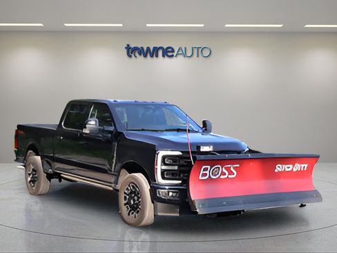 Used 2025 Ford F350 Platinum w/ FX4 Off-Road Package AWD/4WD image 3