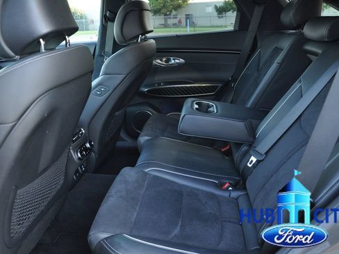 Used 2022 Genesis GV70 3.5T Sport w/ Sport Prestige Package AWD/4WD image 12