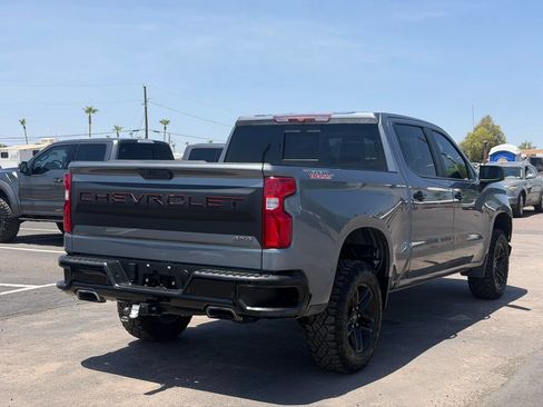 Used 2021 Chevrolet Silverado 1500 LT Trail Boss w/ Convenience Package II AWD/4WD image 10