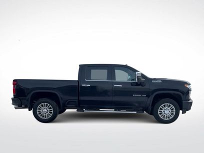 Used 2022 Chevrolet Silverado 2500 High Country w/ Z71 Off-Road Package