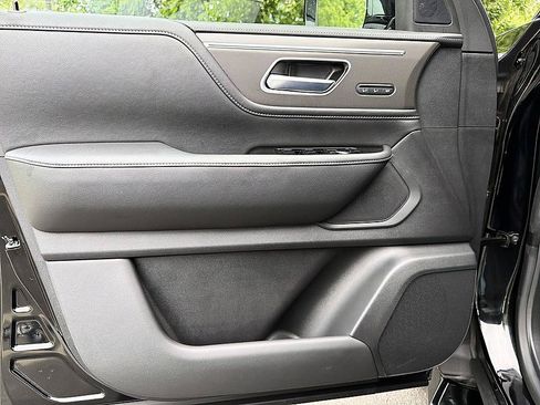New 2026 INFINITI QX80 Pure AWD/4WD image 9