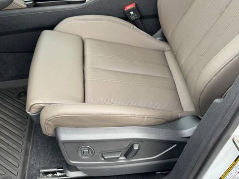 New 2025 Audi Q5 Premium Plus image 18